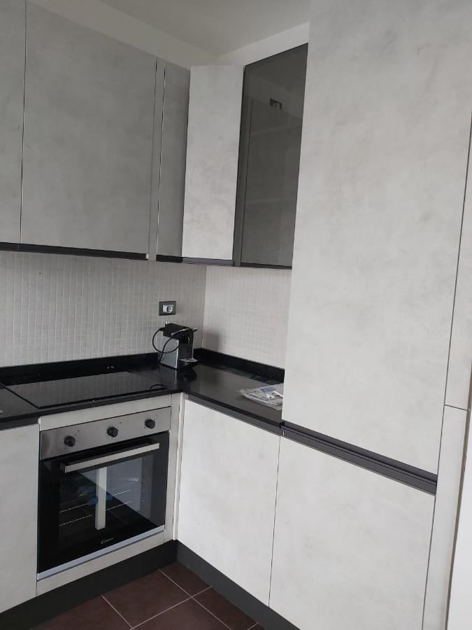 Milano Santa Giulia Business Apartment - Olimpiadi 26 Dış mekan fotoğraf