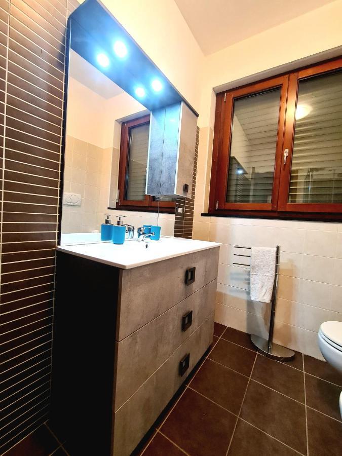 Milano Santa Giulia Business Apartment - Olimpiadi 26 Dış mekan fotoğraf