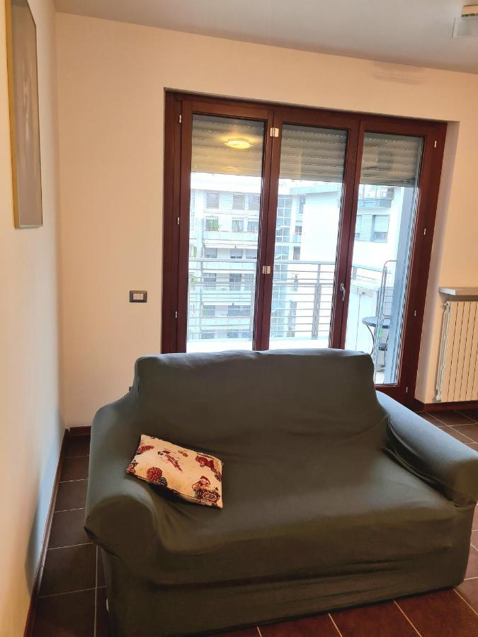 Milano Santa Giulia Business Apartment - Olimpiadi 26 Dış mekan fotoğraf