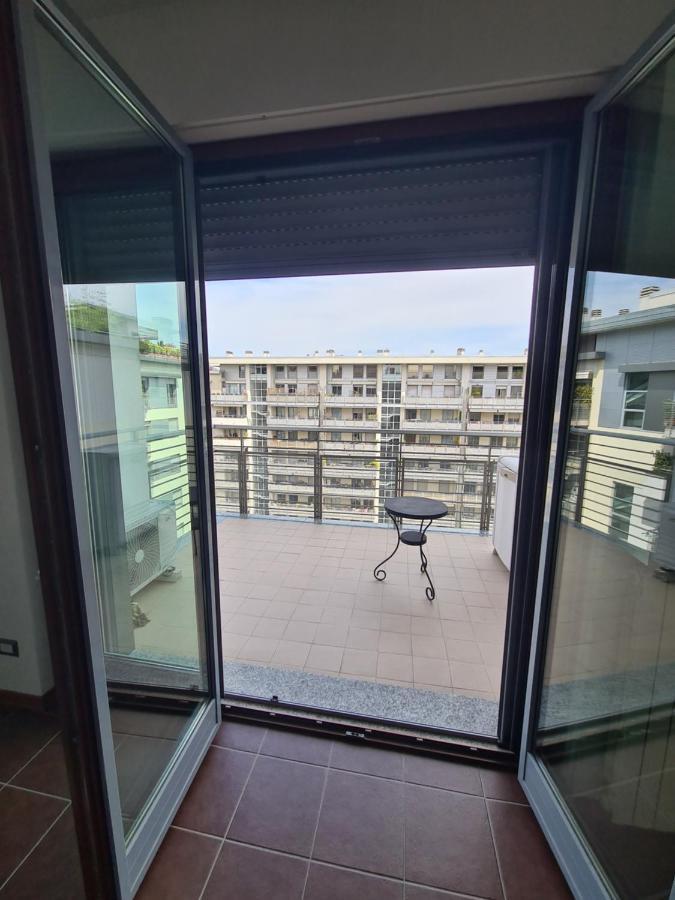 Milano Santa Giulia Business Apartment - Olimpiadi 26 Dış mekan fotoğraf